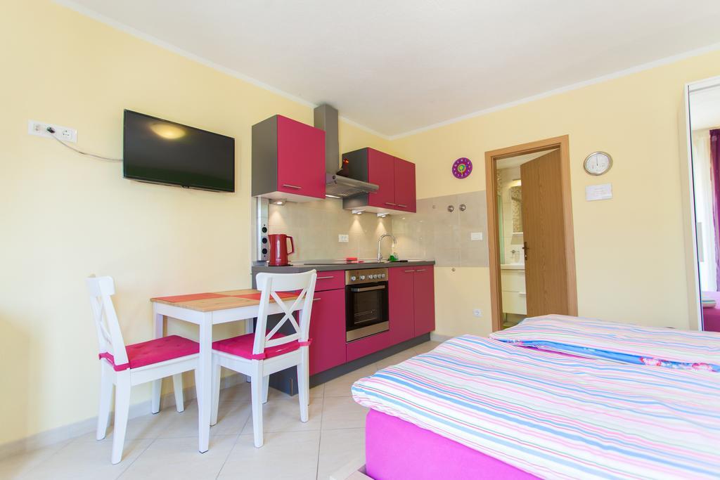 Apartment Dunja Cres Exteriör bild