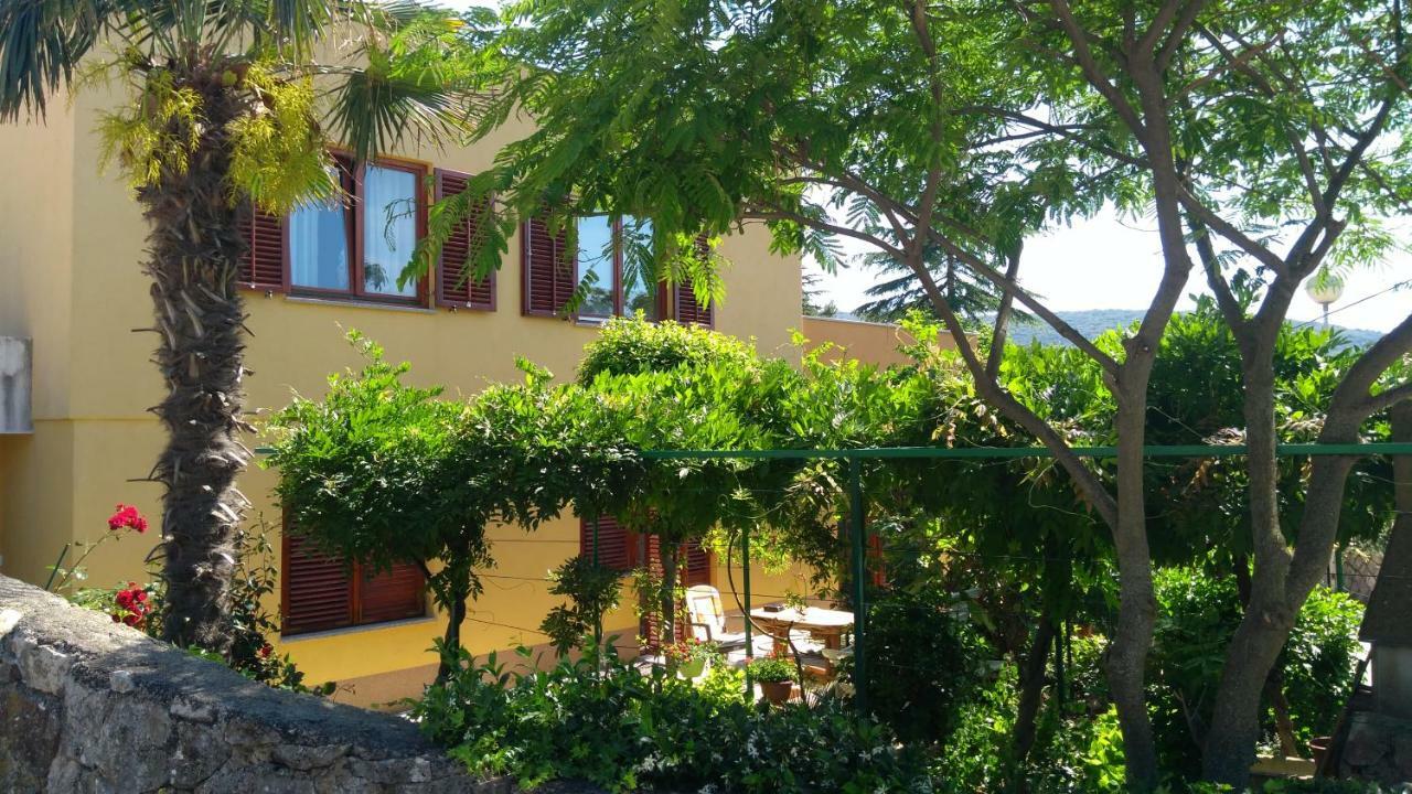 Apartment Dunja Cres Exteriör bild